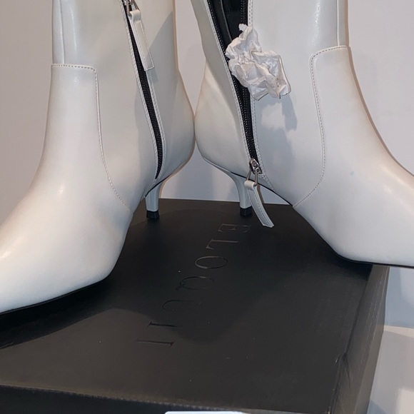 ELOQUII White Kitten Heel Booties - Picture 4 of 8